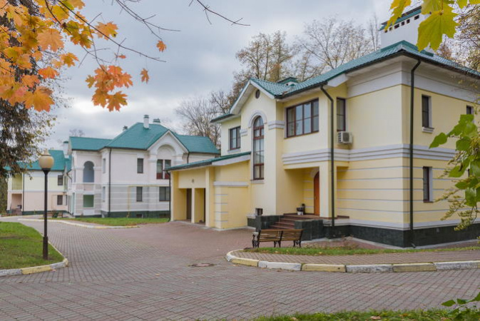 Коттеджи в санатории "Валуево"